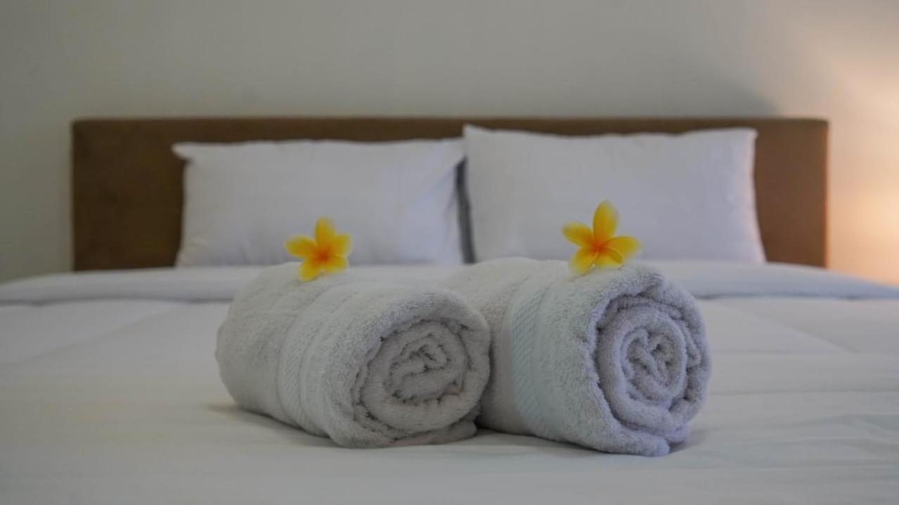 Hotel Pondok Putri Batukaras ภายนอก รูปภาพ