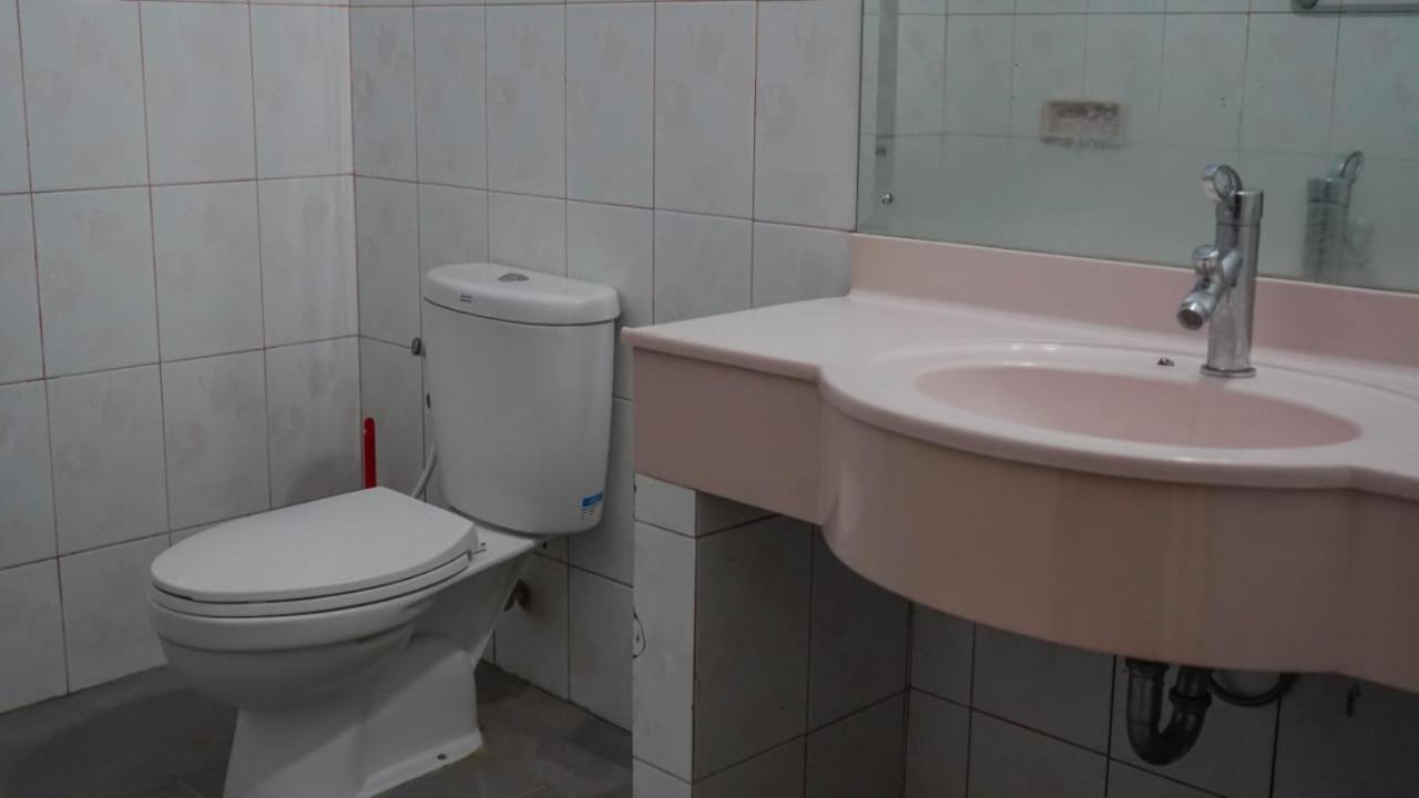 Hotel Pondok Putri Batukaras ภายนอก รูปภาพ