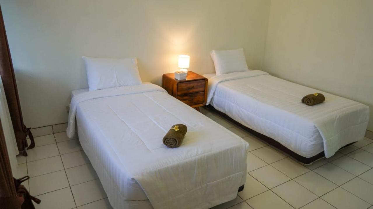 Hotel Pondok Putri Batukaras ภายนอก รูปภาพ